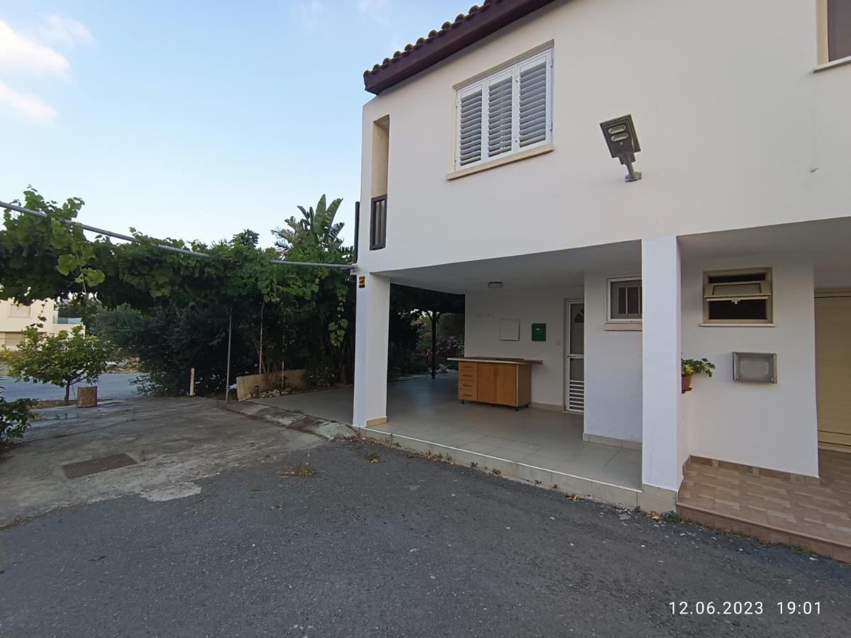 Ferienhaus_Familykrausz Perivolia Exteriör bild