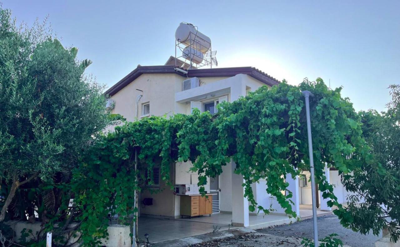 Ferienhaus_Familykrausz Perivolia Exteriör bild